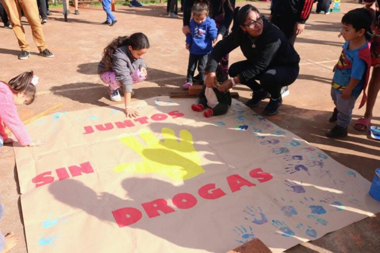 Tejiendo Redes | La niñez, la adolescencia, la familia y la educación whatsapp image 2025 10 07 at 17.37.16