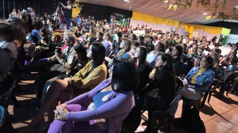 Montecarlo coronó a sus nuevas soberanas en una noche de emoción y tradición whatsapp image 2025 10 10 at 11.38.57 (3)