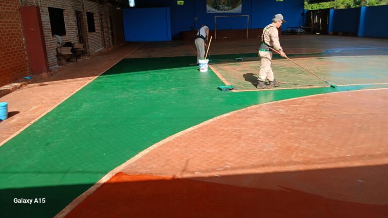 El Pueblo en tus Barrios: agasajos, solidaridad y mejoras comunitarias whatsapp image 2025 10 16 at 17.45.21