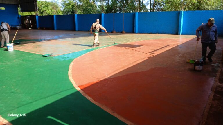 El Pueblo en tus Barrios: agasajos, solidaridad y mejoras comunitarias whatsapp image 2025 10 16 at 17.45.22