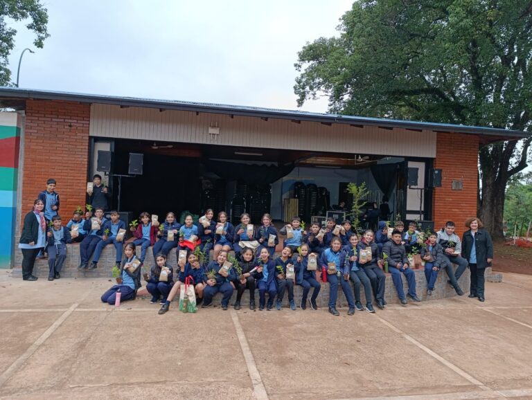 Tejiendo Redes | Municipios unidos por la niñez: la experiencia de Montecarlo en el Programa MUNA whatsapp image 2025 11 11 at 11.37.59 (1)