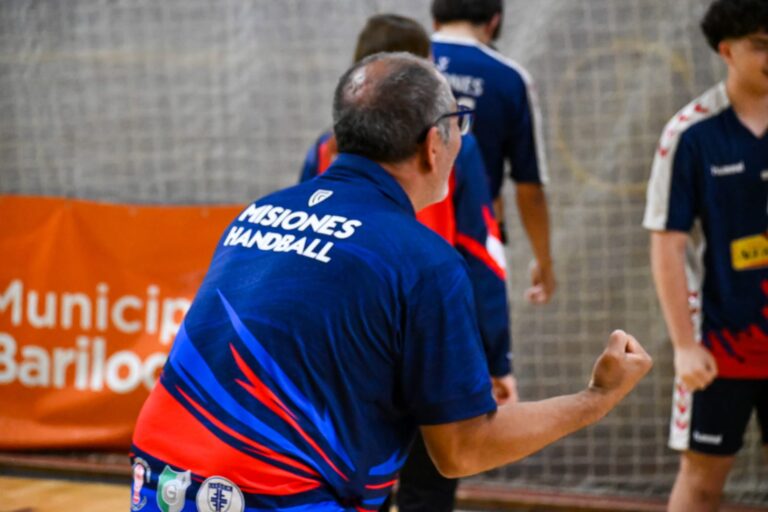 Handball misionero en lo más alto: jóvenes de Montecarlo se destacan en el Nacional de Bariloche whatsapp image 2025 11 18 at 18.30.49