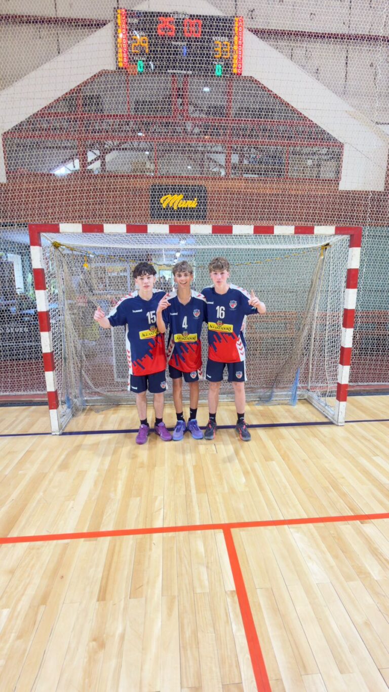 Handball misionero en lo más alto: jóvenes de Montecarlo se destacan en el Nacional de Bariloche whatsapp image 2025 11 18 at 18.30.50