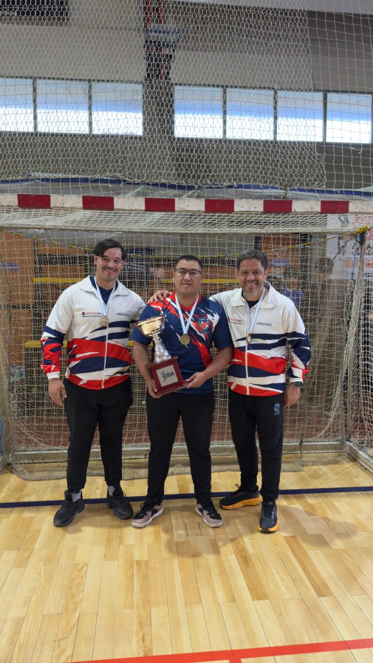 Handball misionero en lo más alto: jóvenes de Montecarlo se destacan en el Nacional de Bariloche whatsapp image 2025 11 18 at 18.30.54 (2)