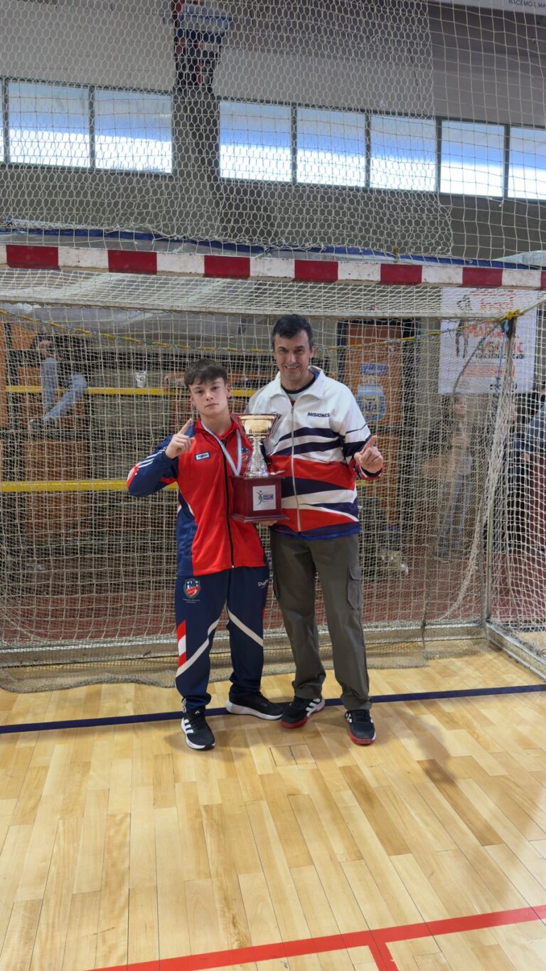 Handball misionero en lo más alto: jóvenes de Montecarlo se destacan en el Nacional de Bariloche whatsapp image 2025 11 18 at 18.30.56 (2)