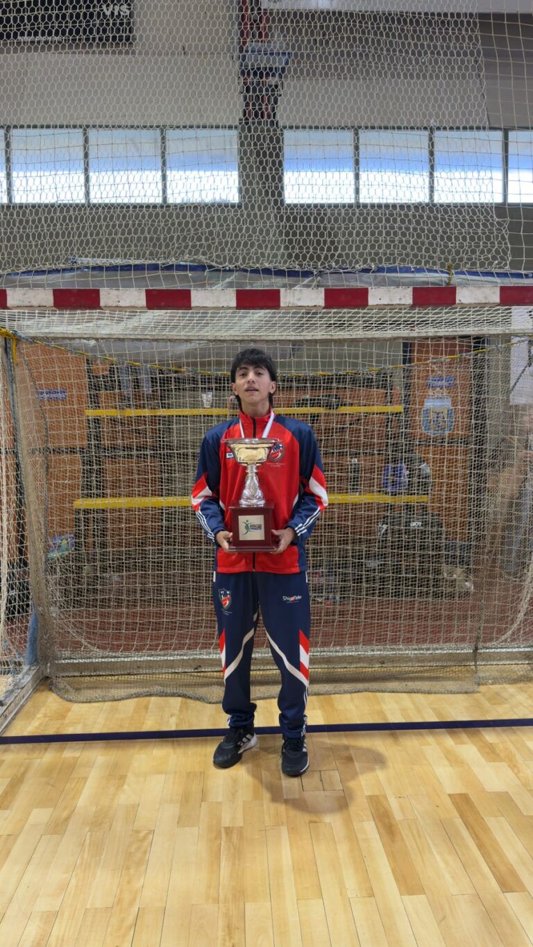 Handball misionero en lo más alto: jóvenes de Montecarlo se destacan en el Nacional de Bariloche whatsapp image 2025 11 18 at 18.30.58