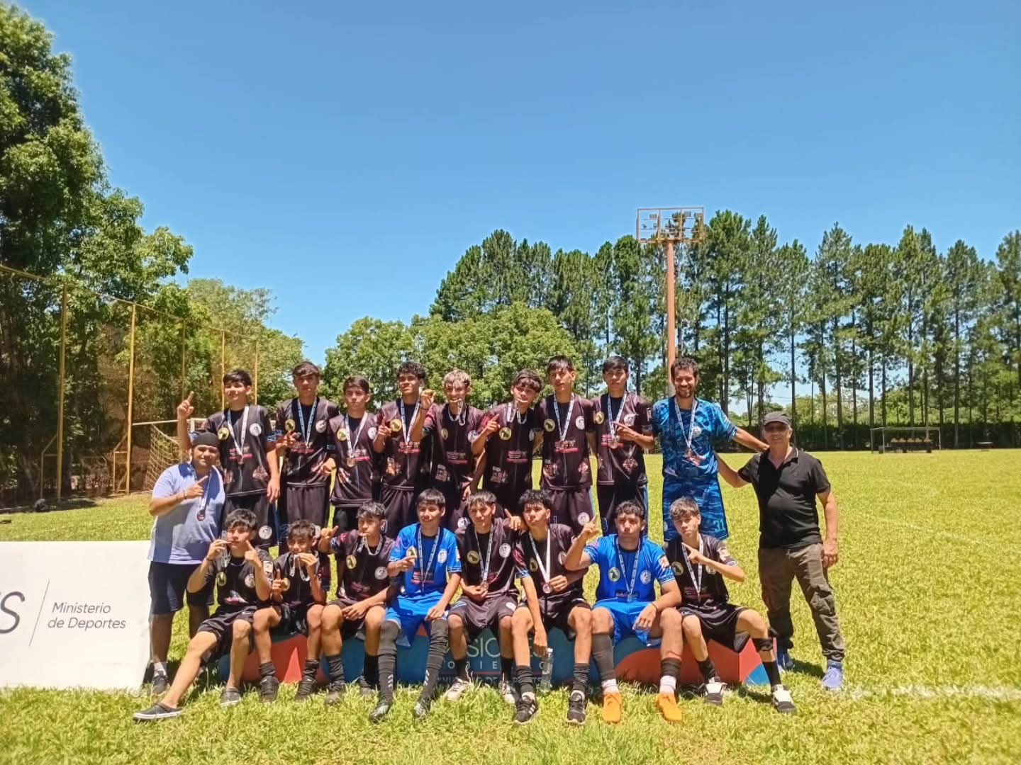 Club Unión celebra 20 años de historia, esfuerzo y crecimiento en Montecarlo whatsapp image 2025 12 09 at 08.55.10