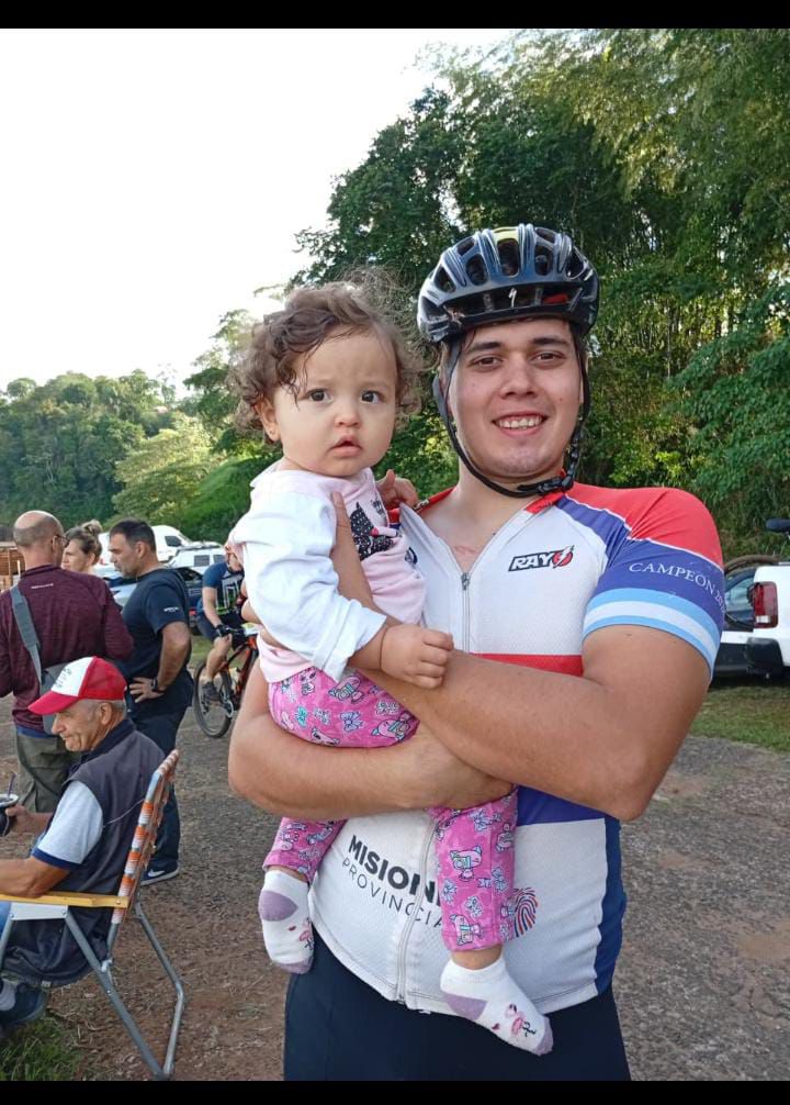 Orgullo de Montecarlo: Facundo Keller, campeón provincial de mountain bike whatsapp image 2025 12 10 at 10.09.19 (2)