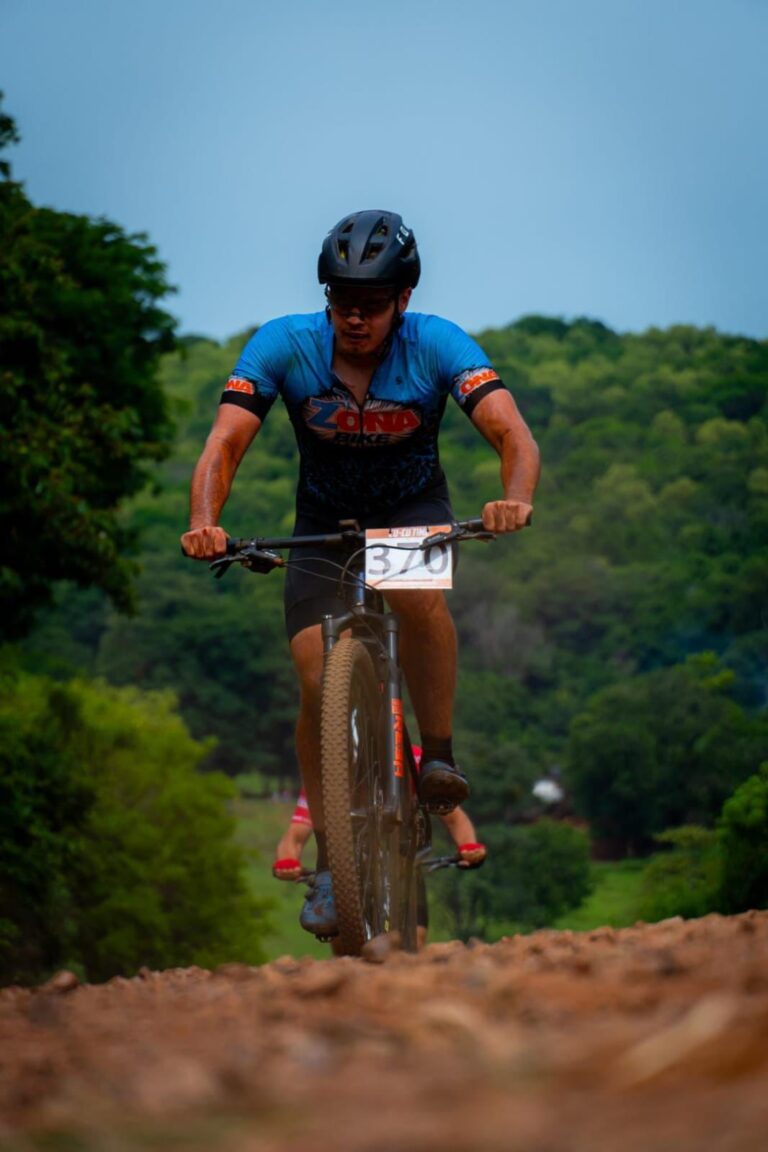 Orgullo de Montecarlo: Facundo Keller, campeón provincial de mountain bike whatsapp image 2025 12 10 at 10.09.19