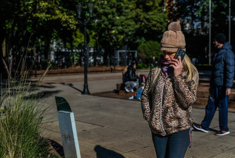 El frío se hace sentir en Misiones: Amaneceres helados y tardes con sol marcarán la jornada