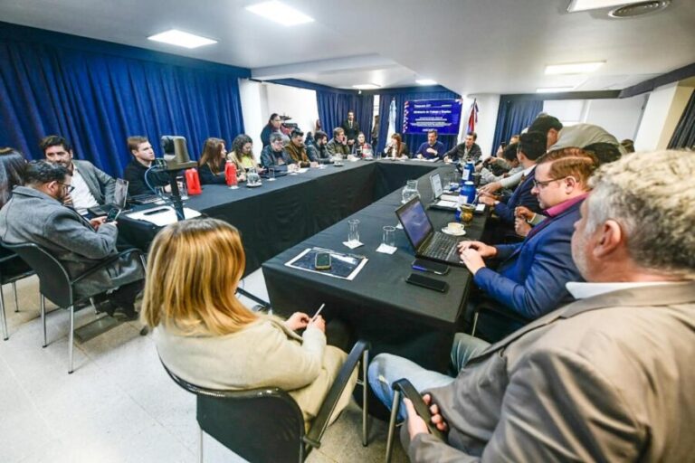 La Legislatura aprobó el Presupuesto 2027 de Misiones por más de $5,5 billones